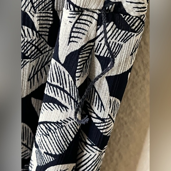 Lauren Ralph Lauren Floral Georgette Pleated Belted V Neck Maxi‎ Dress - Size 6 - Picture 3 of 10